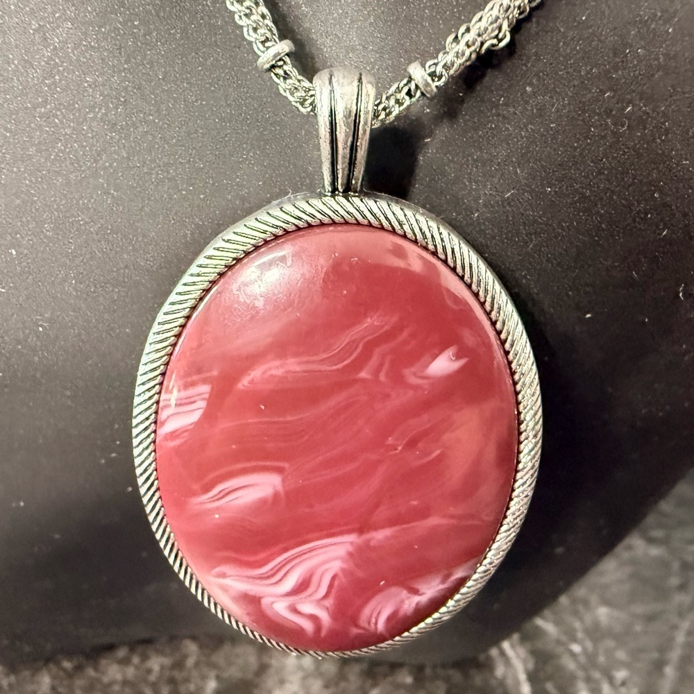 Reversible Long Necklace - Picture 7 of 16